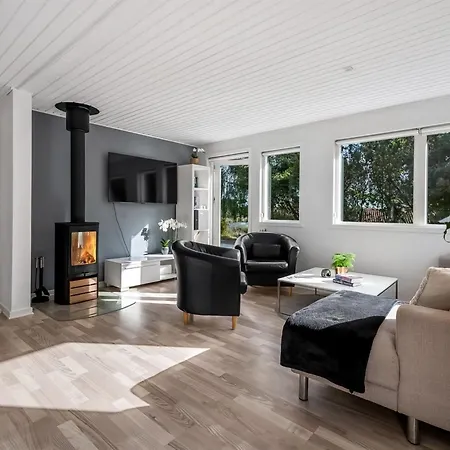 Winder - 925m From The Sea By Interhome Ebeltoft